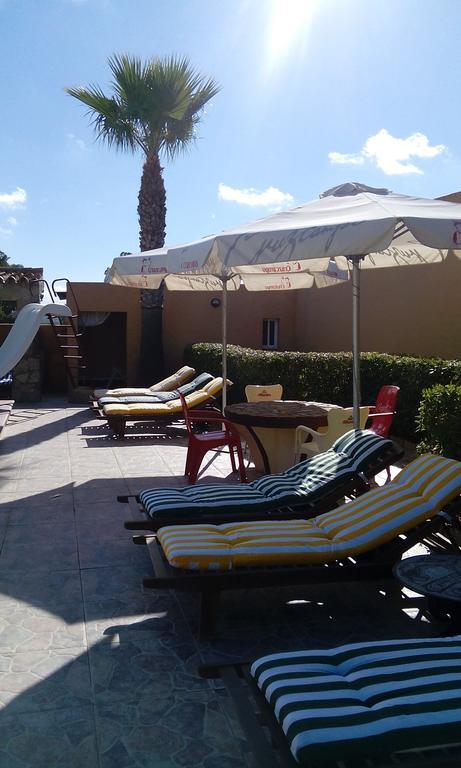 Alojamiento El Chaparro Barbate Junto A La Venta El Loro Ngoại thất bức ảnh